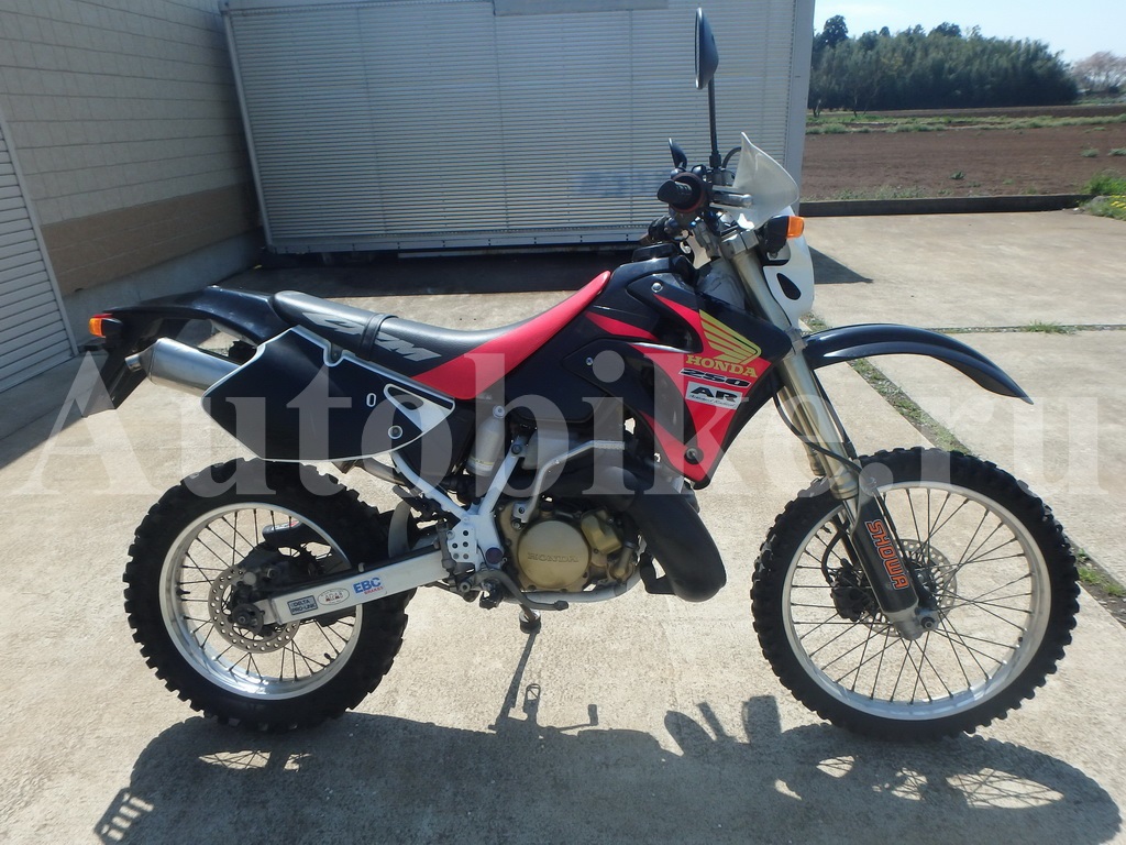 Купить мотоцикл Honda CRM250AR 1998 фото 9